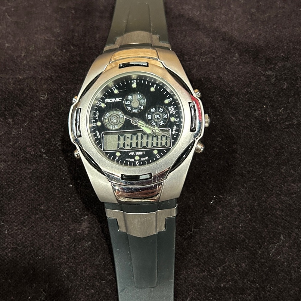 Sonic Chronograph alarm men’s watch.